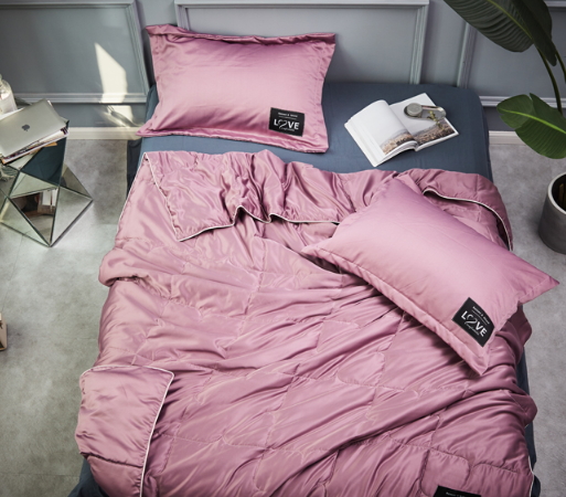 天絲和蠶絲有什么區(qū)別？天絲和蠶絲哪個(gè)好