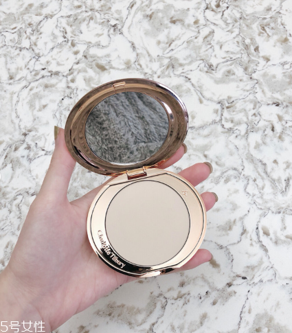 適合干皮的定妝產品推薦 九款定妝產品使用心得 適合干皮的定妝產品推薦 九款定妝產品使用心得