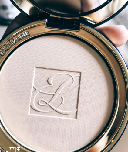 適合干皮的定妝產品推薦 九款定妝產品使用心得 適合干皮的定妝產品推薦 九款定妝產品使用心得