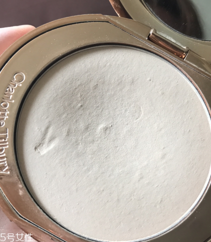 適合干皮的定妝產品推薦 九款定妝產品使用心得 適合干皮的定妝產品推薦 九款定妝產品使用心得