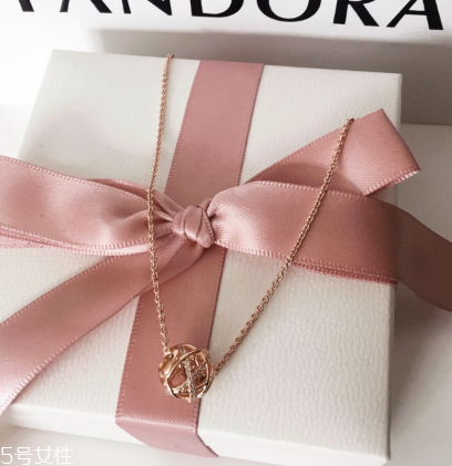 潘多拉玫瑰金鏤空銀河多少錢？潘多拉鏤空銀河項鏈價格