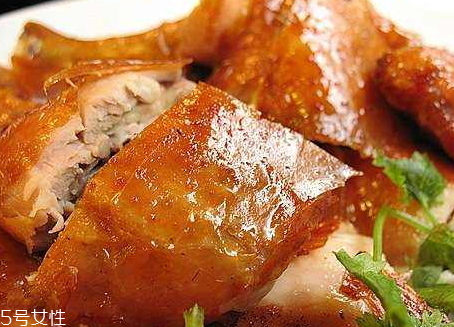 常熟叫花雞多少錢一只 常熟叫花雞是是哪里的 常熟叫花雞多少錢一只 常熟叫花雞是是哪里的