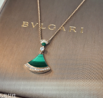 寶格麗扇子項(xiàng)鏈多少錢？寶格麗小扇子項(xiàng)鏈價(jià)格