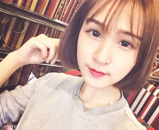 金色眼妝怎么畫好看 夏日混血妝妝容教程圖解 金色眼妝怎么畫好看 夏日混血妝妝容教程圖解