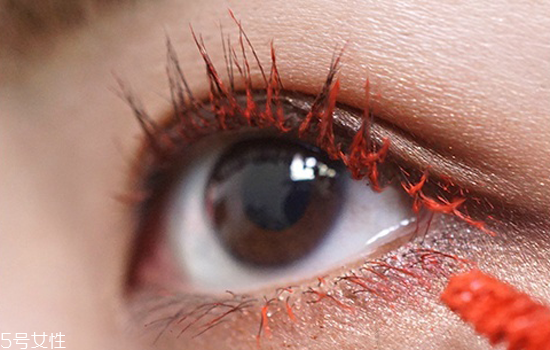 金色眼妝怎么畫好看 夏日混血妝妝容教程圖解 金色眼妝怎么畫好看 夏日混血妝妝容教程圖解