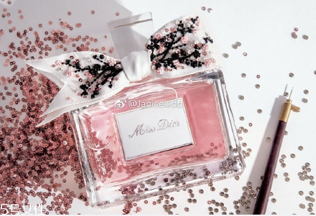 迪奧花漾精萃香氛好聞嗎 迪奧小姐漫舞花漾香氛高級定制版 迪奧花漾精萃香氛好聞嗎 迪奧小姐漫舞花漾香氛高級定制版