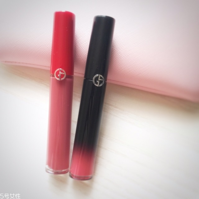 阿瑪尼紅管501和黑管501哪個(gè)好看 阿瑪尼唇釉怎么選購 阿瑪尼紅管501和黑管501哪個(gè)好看 阿瑪尼唇釉怎么選購