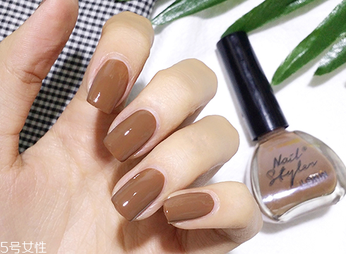 莫蘭迪色美甲圖片 莫蘭迪色美甲款式大全 莫蘭迪色美甲圖片 莫蘭迪色美甲款式大全