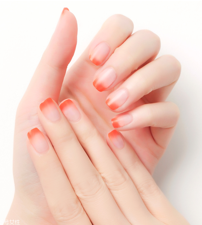 莫蘭迪色美甲圖片 莫蘭迪色美甲款式大全 莫蘭迪色美甲圖片 莫蘭迪色美甲款式大全