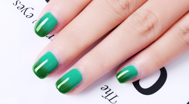 溫變美甲圖片 2018溫變顯白美甲新款式 溫變美甲圖片 2018溫變顯白美甲新款式