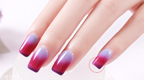 溫變美甲圖片 2018溫變顯白美甲新款式 溫變美甲圖片 2018溫變顯白美甲新款式