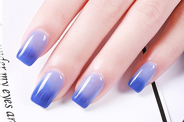 溫變美甲圖片 2018溫變顯白美甲新款式 溫變美甲圖片 2018溫變顯白美甲新款式