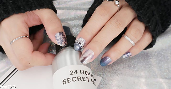 霧霾藍(lán)指甲圖片 霧霾藍(lán)美甲樣式大全 霧霾藍(lán)指甲圖片 霧霾藍(lán)美甲樣式大全