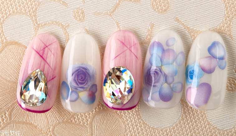 古風(fēng)手繪美甲圖片 中國(guó)風(fēng)手繪圖案美甲2018最新 古風(fēng)手繪美甲圖片 中國(guó)風(fēng)手繪圖案美甲2018最新