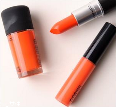 黃皮適合臟橘色嗎 hm臟橘色口紅試色 黃皮適合臟橘色嗎 hm臟橘色口紅試色