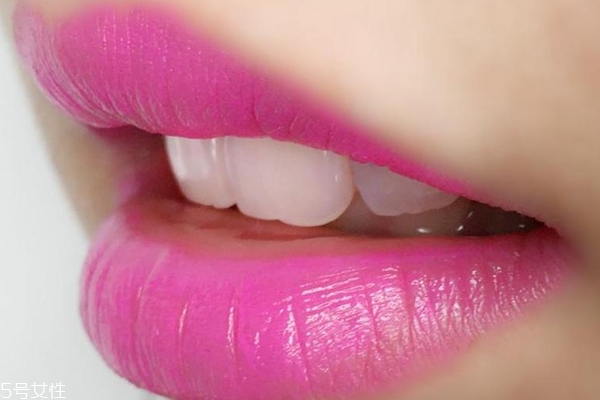 milani小金管14號顯白嗎 米蘭妮14號適合黑黃皮嗎 milani小金管14號顯白嗎 米蘭妮14號適合黑黃皮嗎