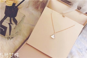 寶格麗扇子項鏈是什么材質？寶格麗小扇子項鏈材質
