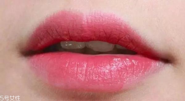 阿瑪尼紅管501和黑管501哪個(gè)好看 阿瑪尼唇釉怎么選購 阿瑪尼紅管501和黑管501哪個(gè)好看 阿瑪尼唇釉怎么選購