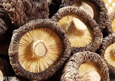 干香菇可以保存多久 干香菇保質期 干香菇可以保存多久 干香菇保質期