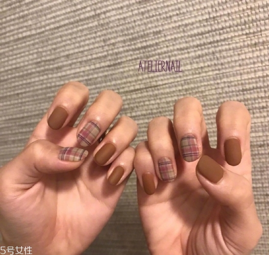 磨砂美甲臟了要怎么洗 磨砂美甲的最新火爆款式圖片 磨砂美甲臟了要怎么洗 磨砂美甲的最新火爆款式圖片