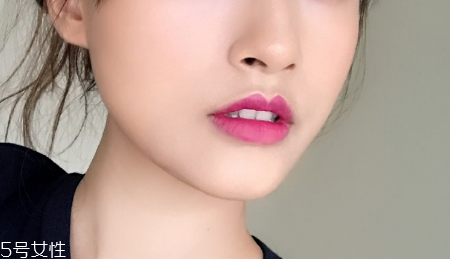 紀(jì)梵希小羊皮哪個顏色最火最好看 紀(jì)梵希小羊皮口紅試色 紀(jì)梵希小羊皮哪個顏色最火最好看 紀(jì)梵希小羊皮口紅試色