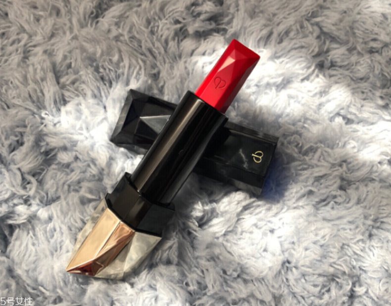 cpb雙生薔薇最火色號是哪個 cpb薔薇瑰麗口紅熱賣色盤點 cpb雙生薔薇最火色號是哪個 cpb薔薇瑰麗口紅熱賣色盤點