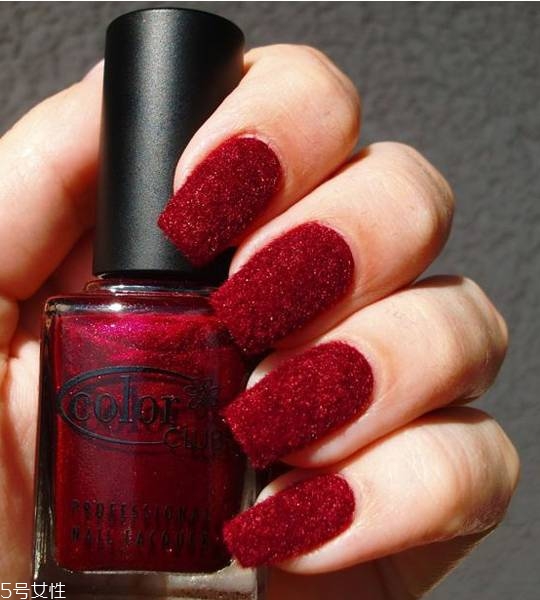 絲絨美甲怎么做教程 絲絨美甲能沾水嗎 絲絨美甲怎么做教程 絲絨美甲能沾水嗎