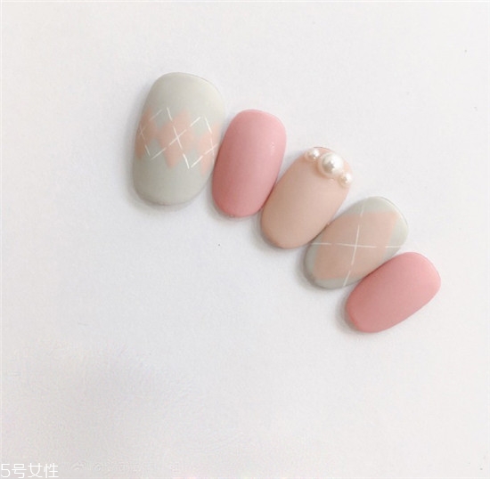 適合夏日小清新ins風(fēng)格美甲款式 2018日系少女心美甲 適合夏日小清新ins風(fēng)格美甲款式 2018日系少女心美甲