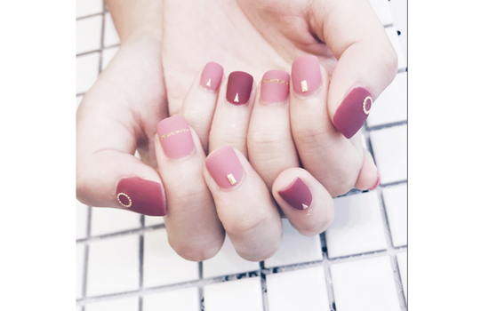 磨砂美甲臟了要怎么洗 磨砂美甲的最新火爆款式圖片 磨砂美甲臟了要怎么洗 磨砂美甲的最新火爆款式圖片