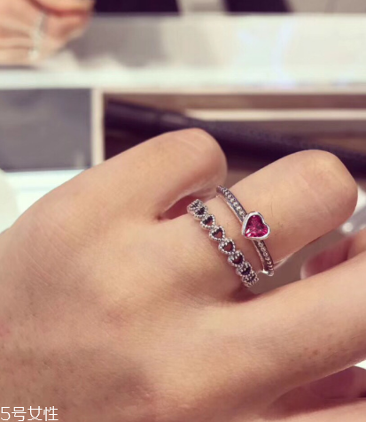 戒指戴大拇指是什么意思？戒指戴大拇指代表什么含義