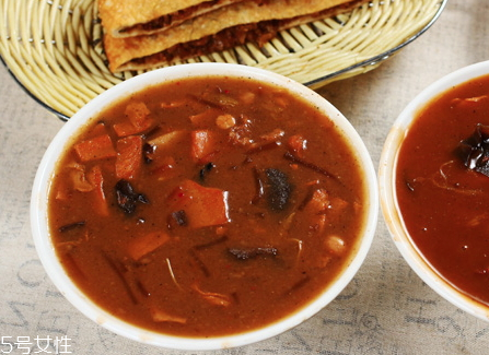 胡辣湯熱量多少 胡辣湯會胖嗎 胡辣湯熱量多少 胡辣湯會胖嗎