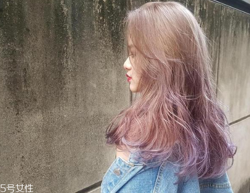 天鵝絨發(fā)色怎么染好看 天鵝絨發(fā)色有哪些顏色 天鵝絨發(fā)色怎么染好看 天鵝絨發(fā)色有哪些顏色