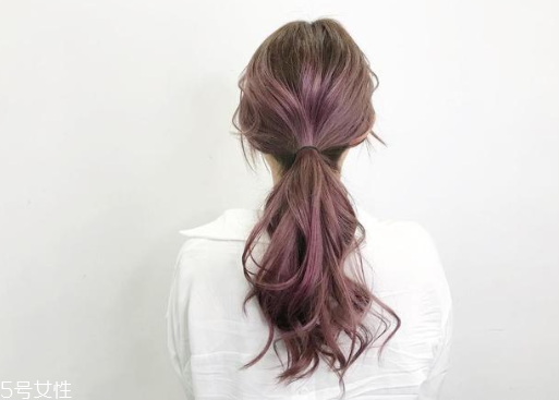 天鵝絨發(fā)色怎么染好看 天鵝絨發(fā)色有哪些顏色 天鵝絨發(fā)色怎么染好看 天鵝絨發(fā)色有哪些顏色