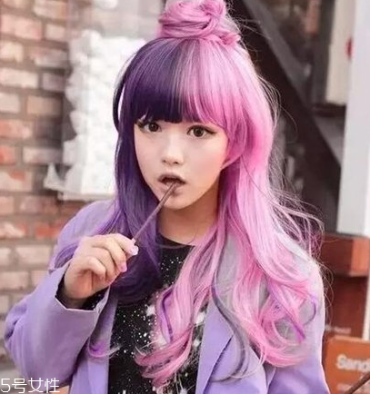 陰陽(yáng)發(fā)色什么顏色好看 超酷陰陽(yáng)發(fā)色合集 陰陽(yáng)發(fā)色什么顏色好看 超酷陰陽(yáng)發(fā)色合集