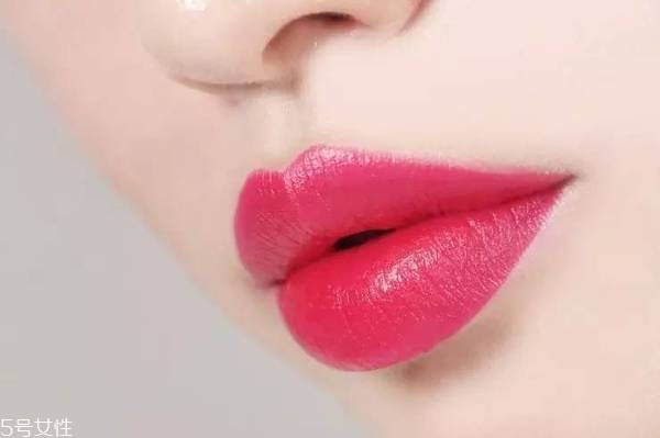 歐萊雅豆沙色口紅是幾號(hào) 歐萊雅口紅試色 歐萊雅豆沙色口紅是幾號(hào) 歐萊雅口紅試色