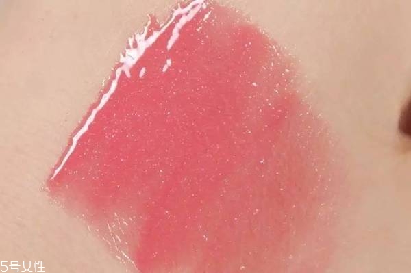歐萊雅豆沙色口紅是幾號(hào) 歐萊雅口紅試色 歐萊雅豆沙色口紅是幾號(hào) 歐萊雅口紅試色