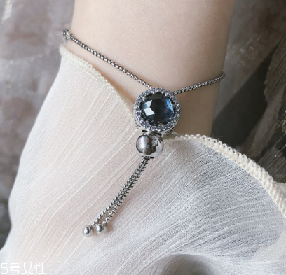 手鏈可以戴著睡覺(jué)嗎？手鏈睡覺(jué)能不能戴