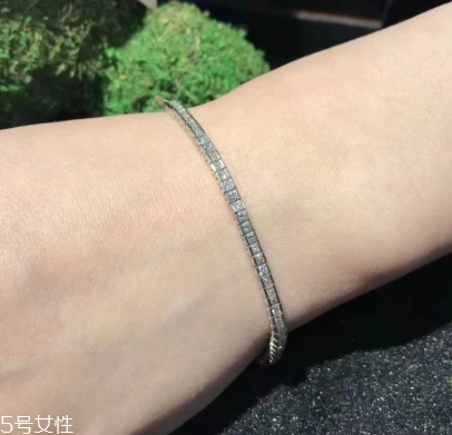 手鏈一般多少顆珠子？手鏈一般是幾個(gè)珠子？