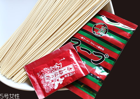 一蘭拉面怎么煮 一蘭拉面的吃法 一蘭拉面怎么煮 一蘭拉面的吃法