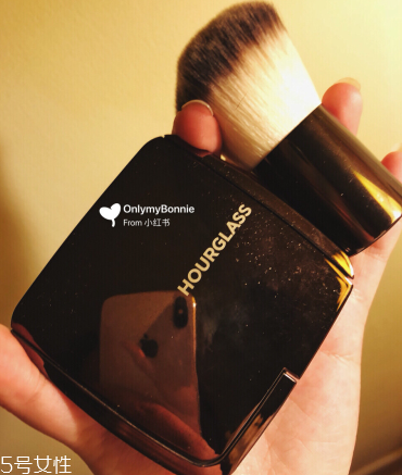 hourglass散粉和marc jacobs散粉哪個(gè)好 hourglass散粉和marc jacobs散粉哪個(gè)好