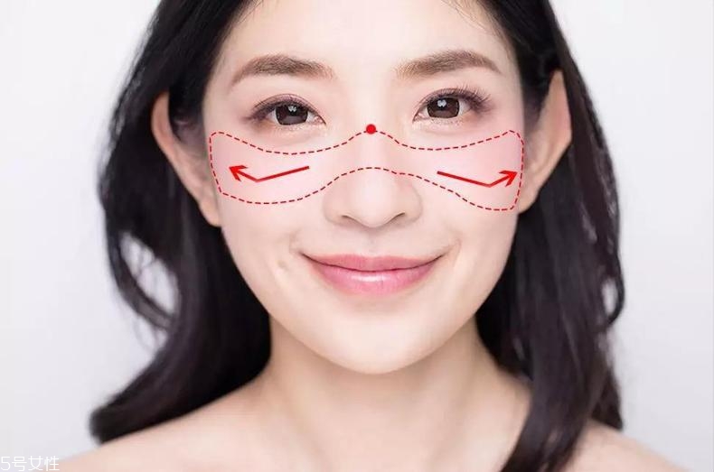 日系曬傷妝怎么化 日系曬傷妝整體妝容教程 日系曬傷妝怎么化 日系曬傷妝整體妝容教程