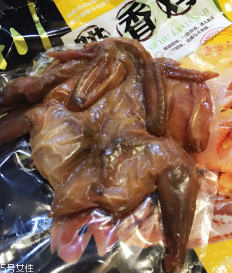 臘雞可以帶上飛機嗎？坐飛機可以帶臘雞嗎？