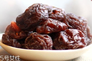 半邊梅是什么做的 半梅的功效與作用禁忌 半邊梅是什么做的 半梅的功效與作用禁忌