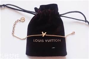 手鏈和手鐲能同時戴嗎？手鏈和手鐲一起戴好嗎