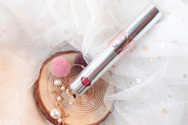 圣羅蘭2018新款鏡面唇蜜真假辨別 9個(gè)步驟來驗(yàn)真假