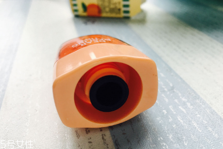 伊蒂之屋冰淇淋唇釉怎么樣 伊蒂之屋冰淇淋唇釉試色 伊蒂之屋冰淇淋唇釉怎么樣 伊蒂之屋冰淇淋唇釉試色