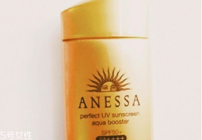 安耐曬和隔離哪個先用 涂安耐曬前要涂隔離嗎 安耐曬和隔離哪個先用 涂安耐曬前要涂隔離嗎