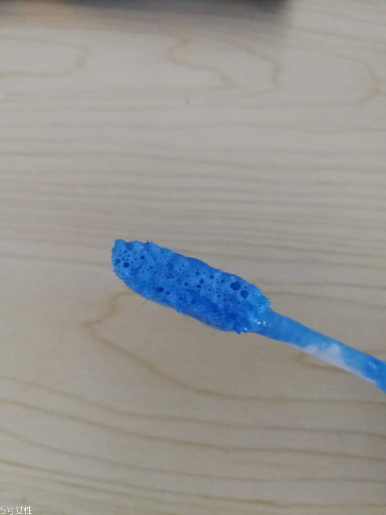 美白牙膏佳潔士和中華哪個(gè)好 美白牙膏佳潔士vs中華 美白牙膏佳潔士和中華哪個(gè)好 美白牙膏佳潔士vs中華