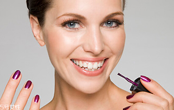 2018安耐曬新版比老版貴多少 2018安耐曬新版舊版區(qū)別 2018安耐曬新版比老版貴多少 2018安耐曬新版舊版區(qū)別