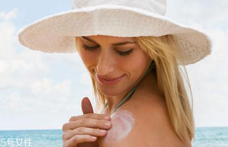 安耐曬多久成膜 安耐曬可以當隔離用嗎 安耐曬多久成膜 安耐曬可以當隔離用嗎